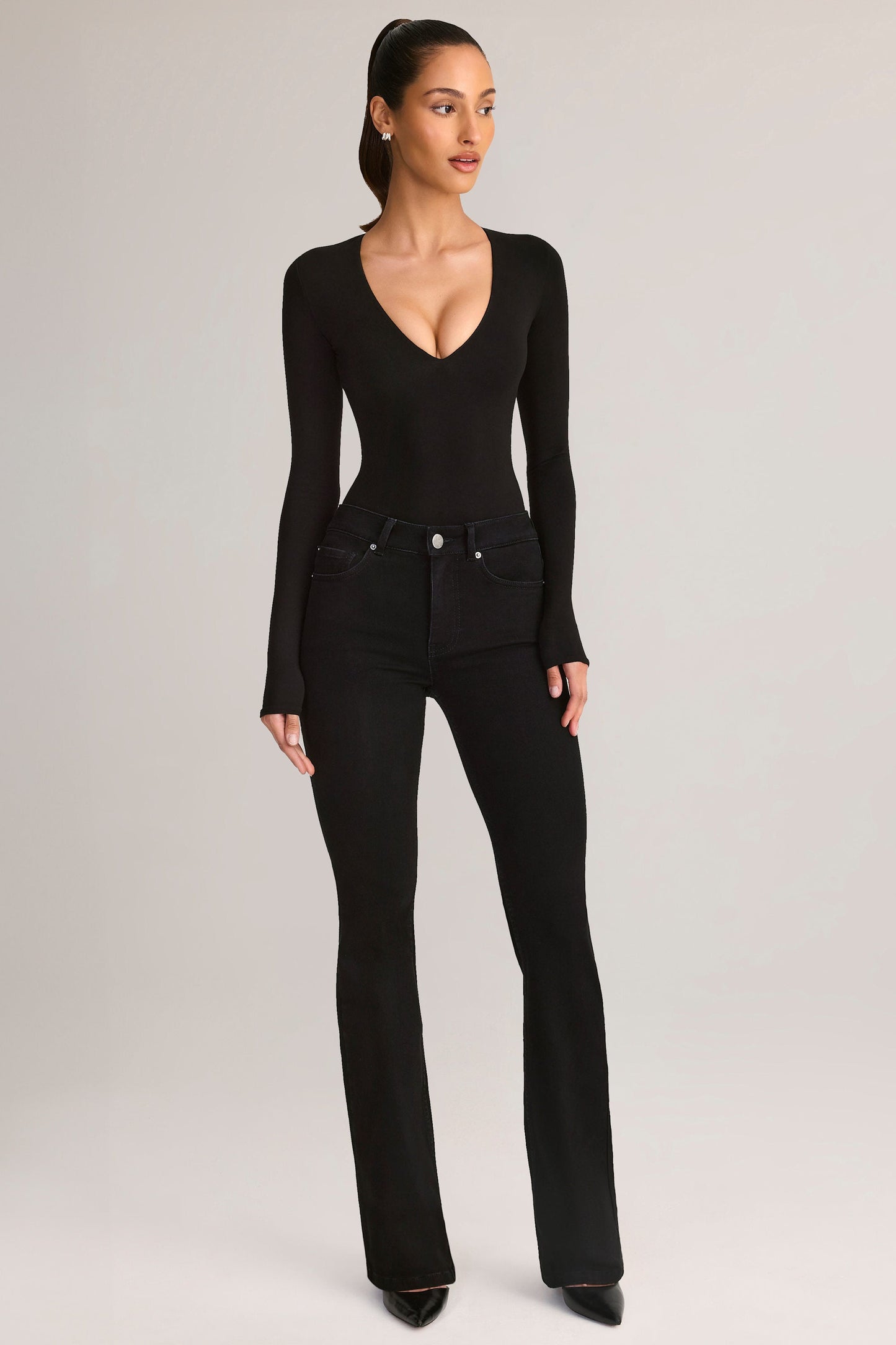 Denim Mid-Rise Flared Jeans in Black